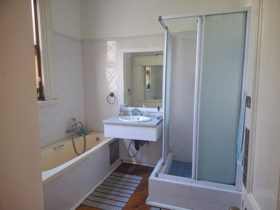 5 Bedroom Property for Sale in Kroonstad Central Free State